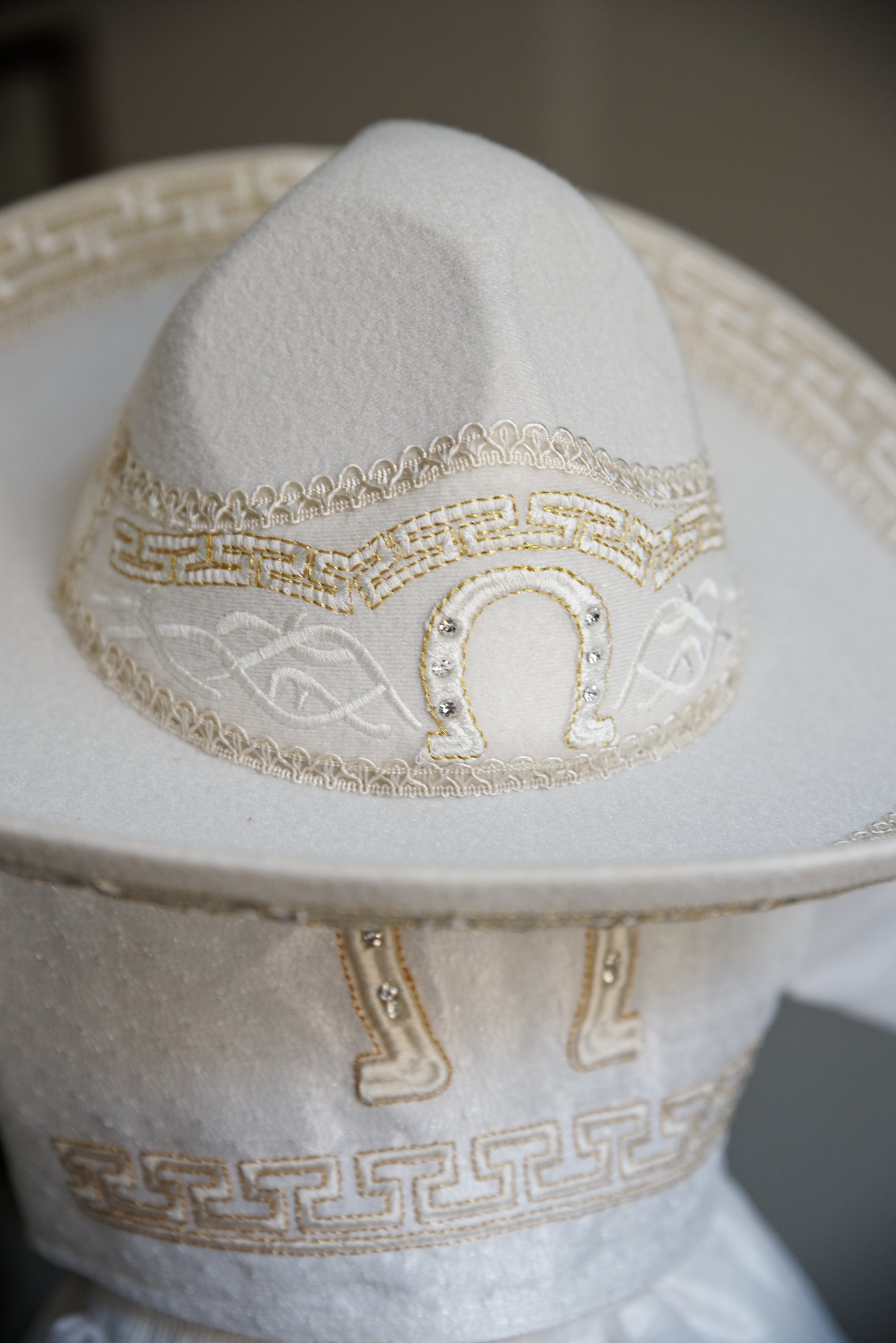 Ropon Estilo Charro B035