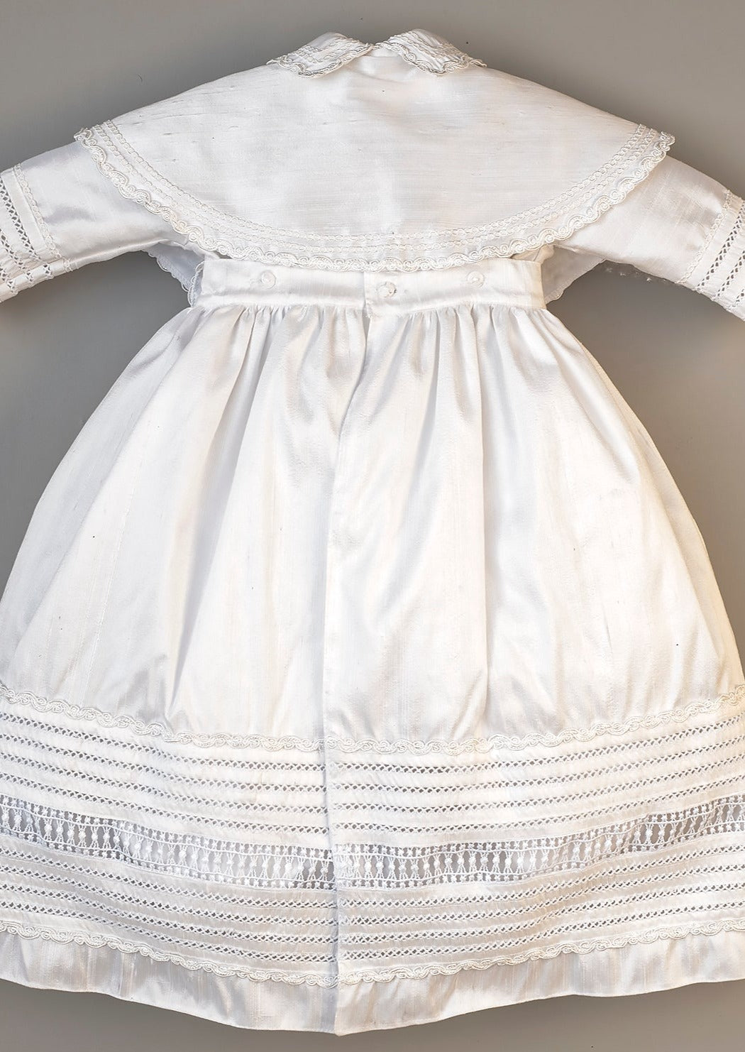 Detalles del ropon B007 al reverso