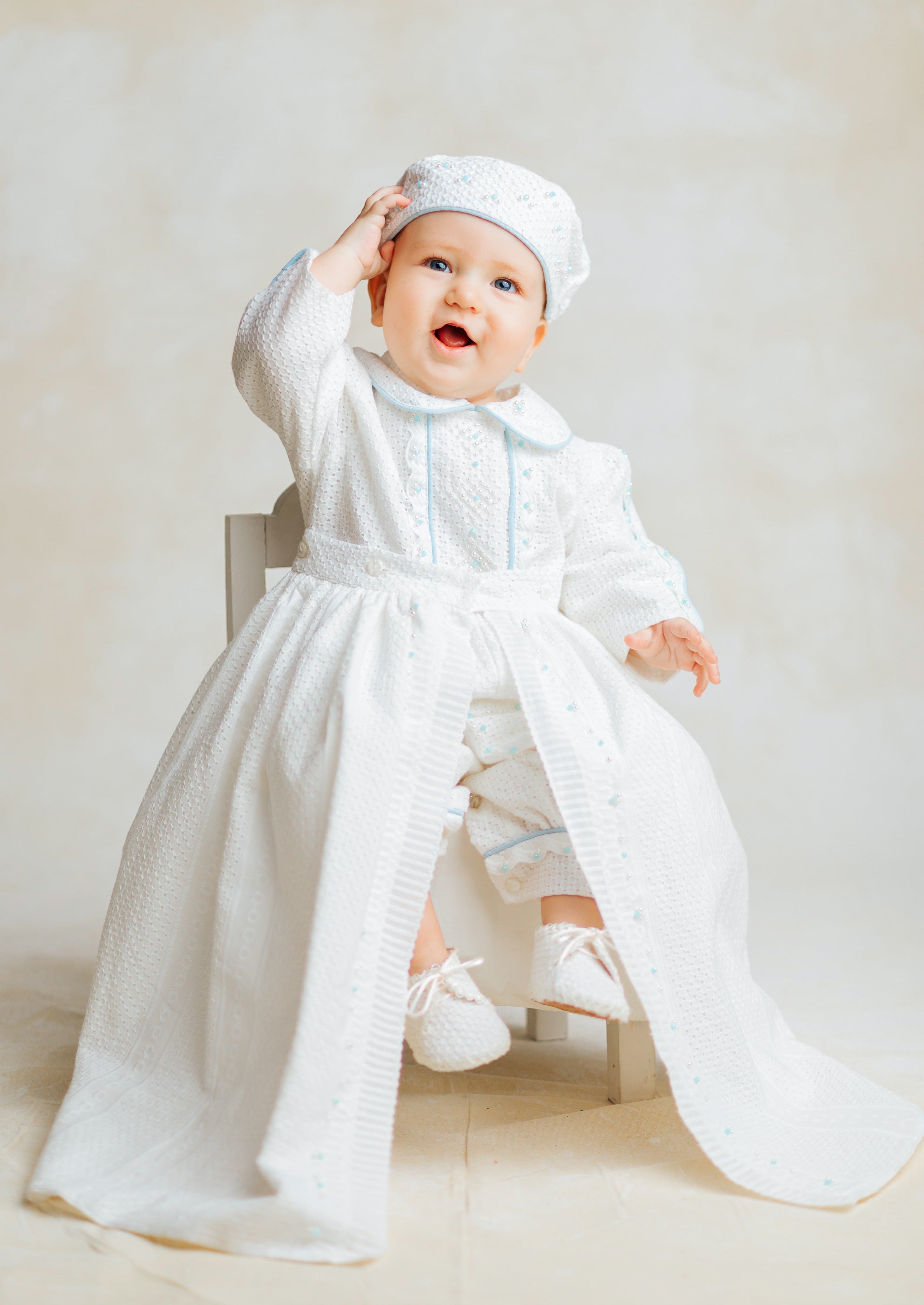 Ropon Para Niño Burbvus B030 100% algodon bordado a mano