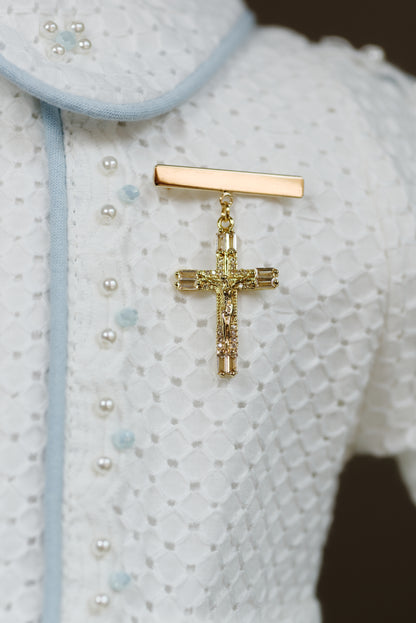 Pin Cruz en Chapa de Oro Con Cadena