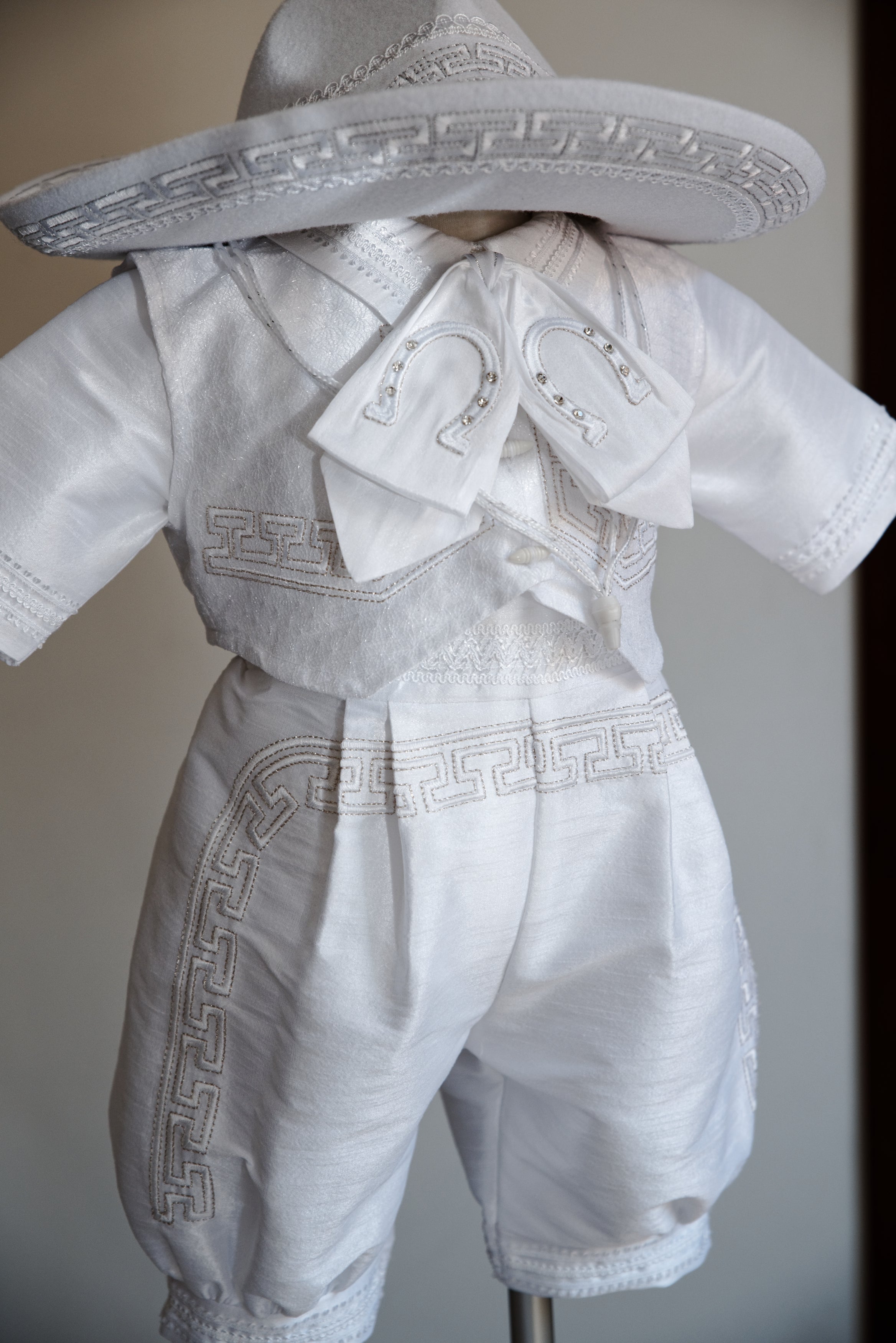 Ropon Estilo Charro B035