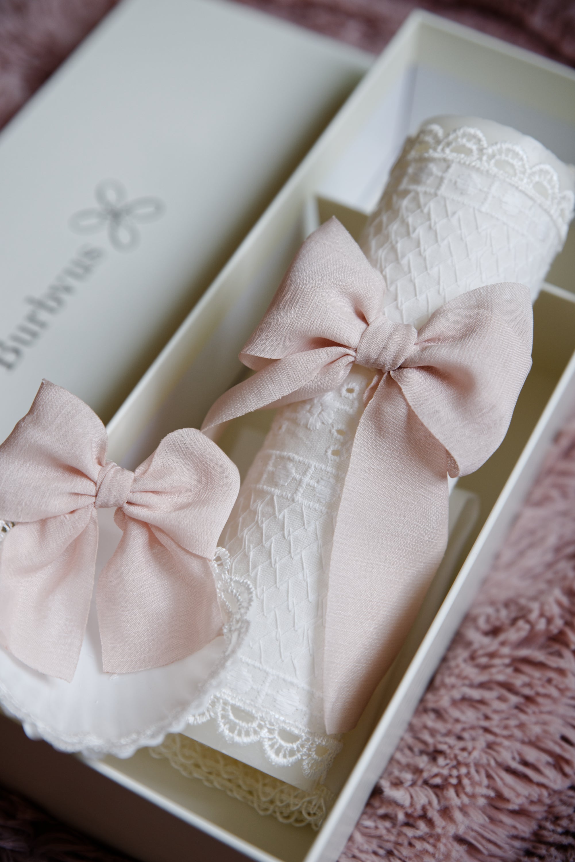 Set de vela para bautizo de niña color marfil, hecho a mano 