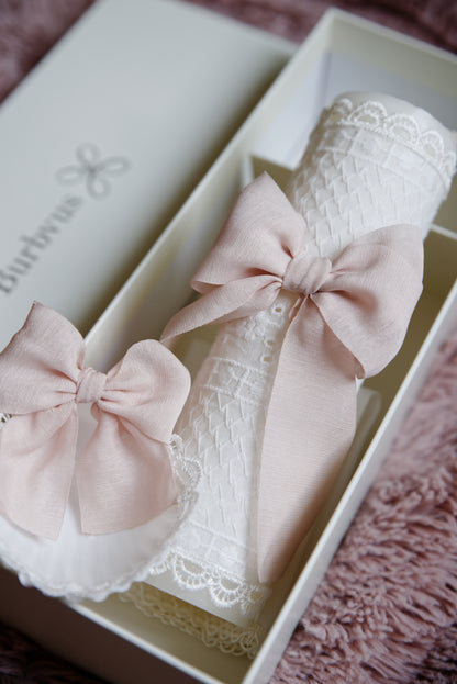 Set de vela para bautizo de niña color marfil, hecho a mano 