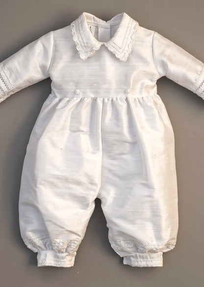 Trajecito para bautizo con capa desmontable B007