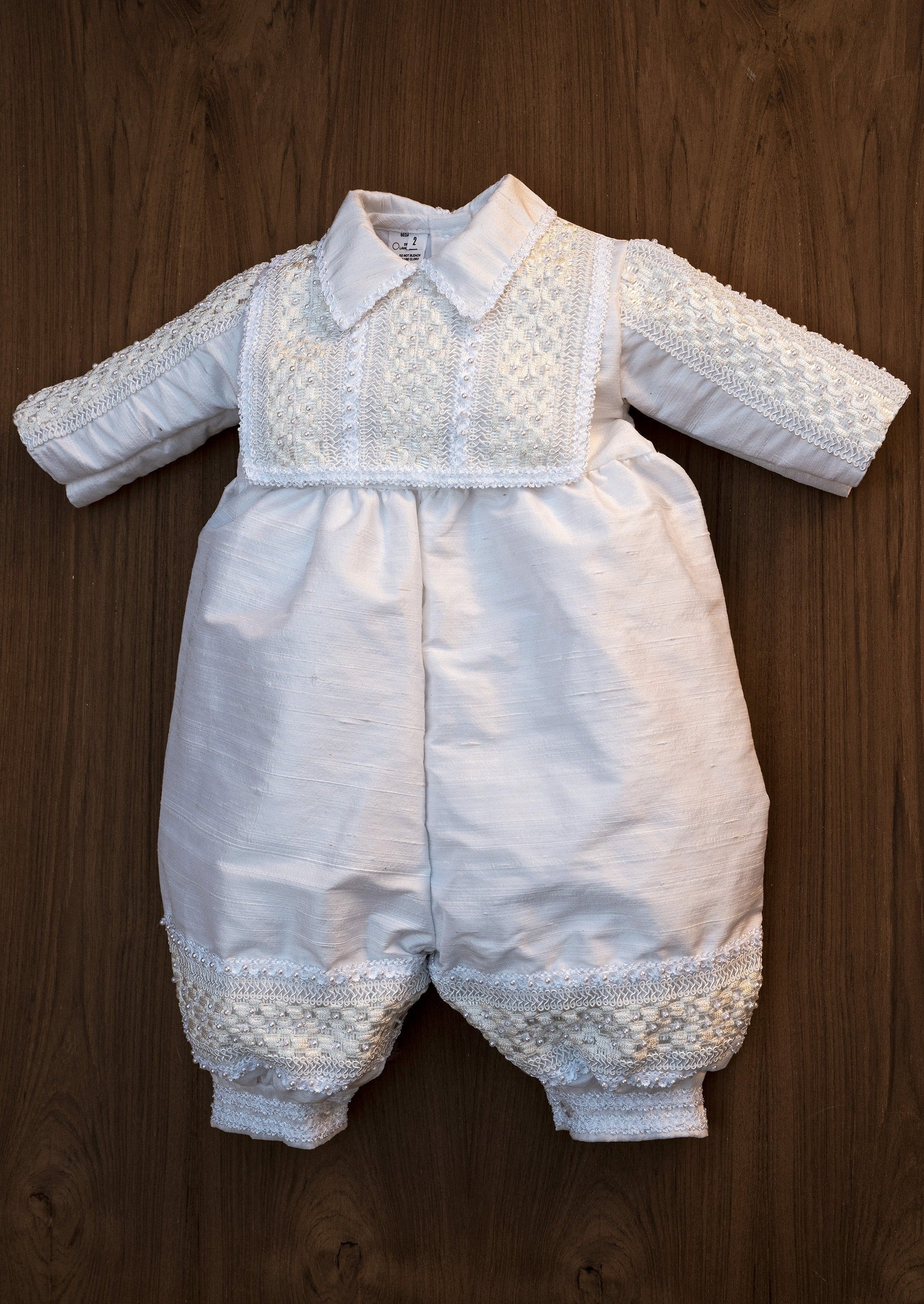 Traje desmontable  bautizo Burbvus B023