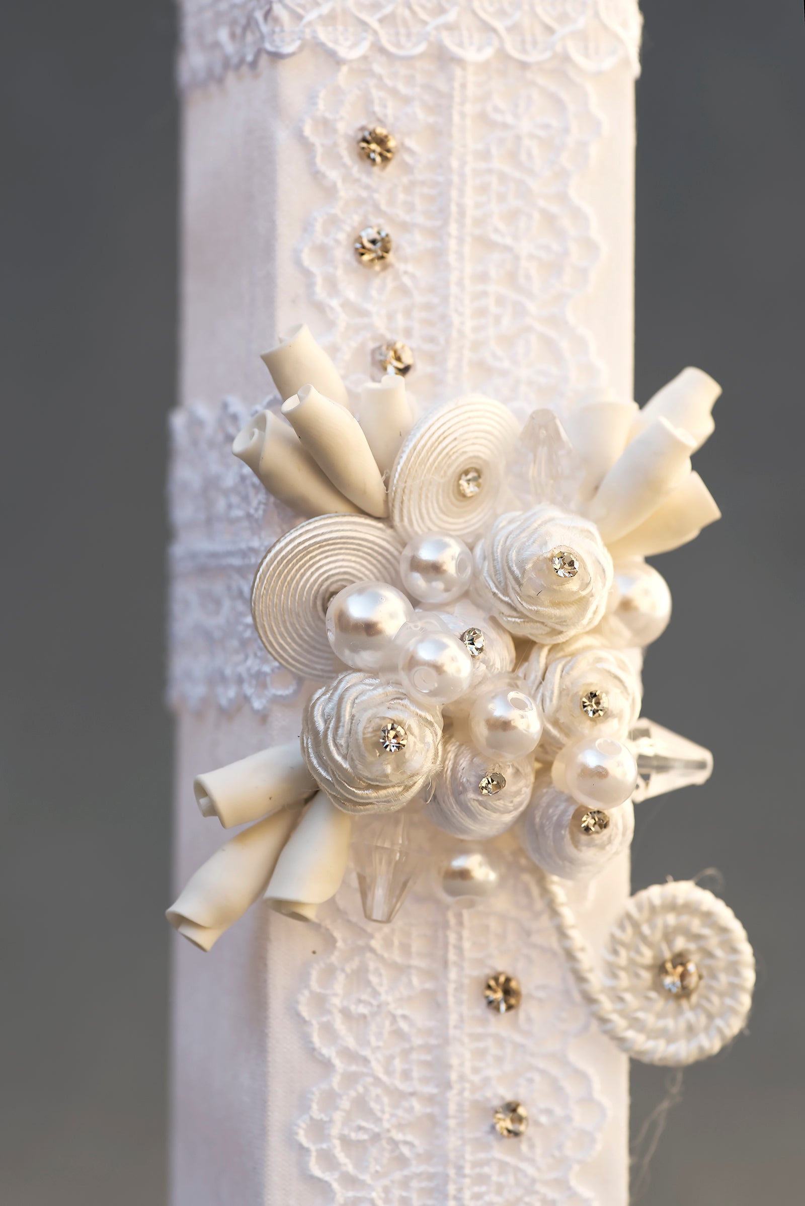 decorado a mano vela para bautismo o primera comunion