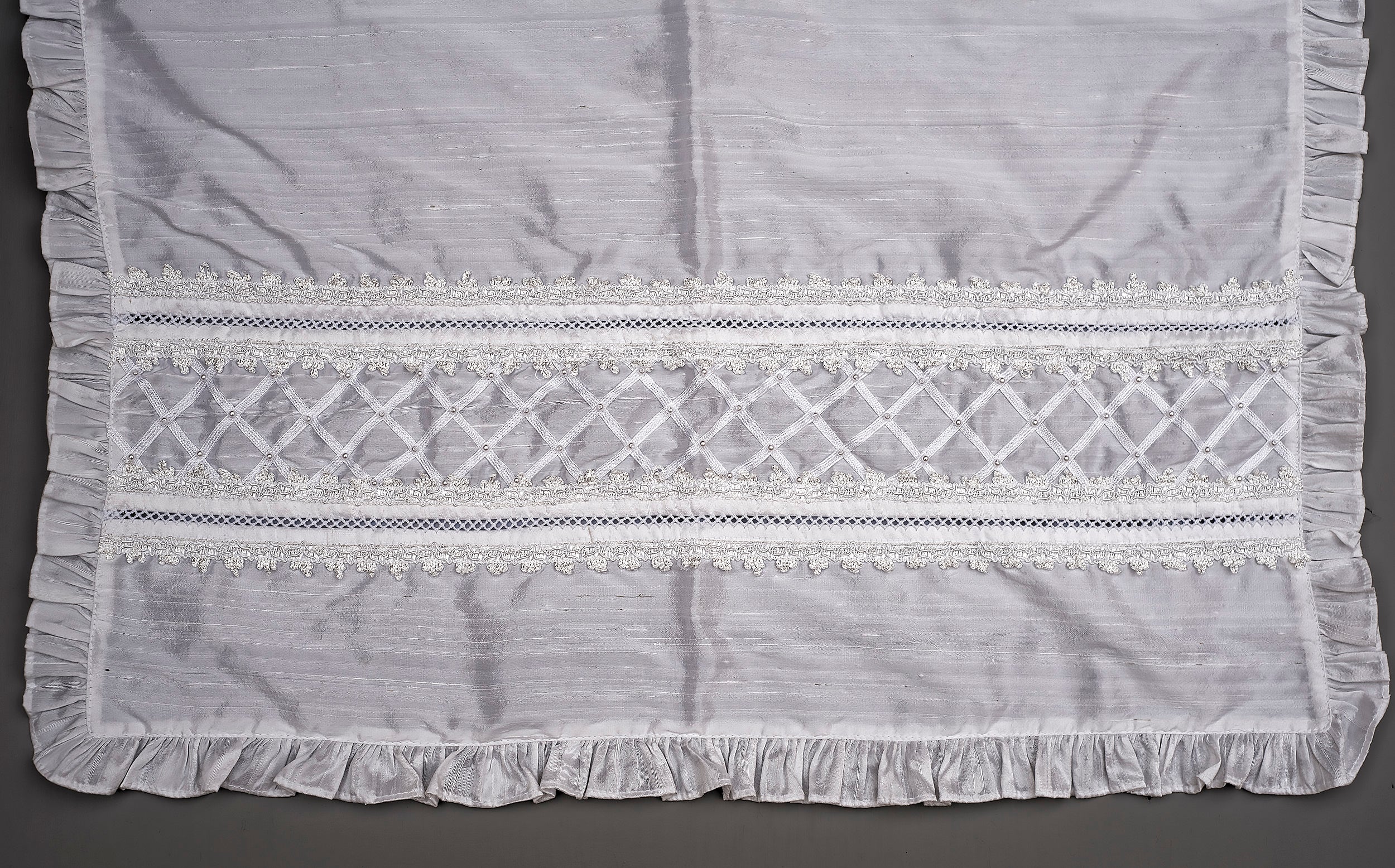 Detalles de los terminados a mano Sabanita B001